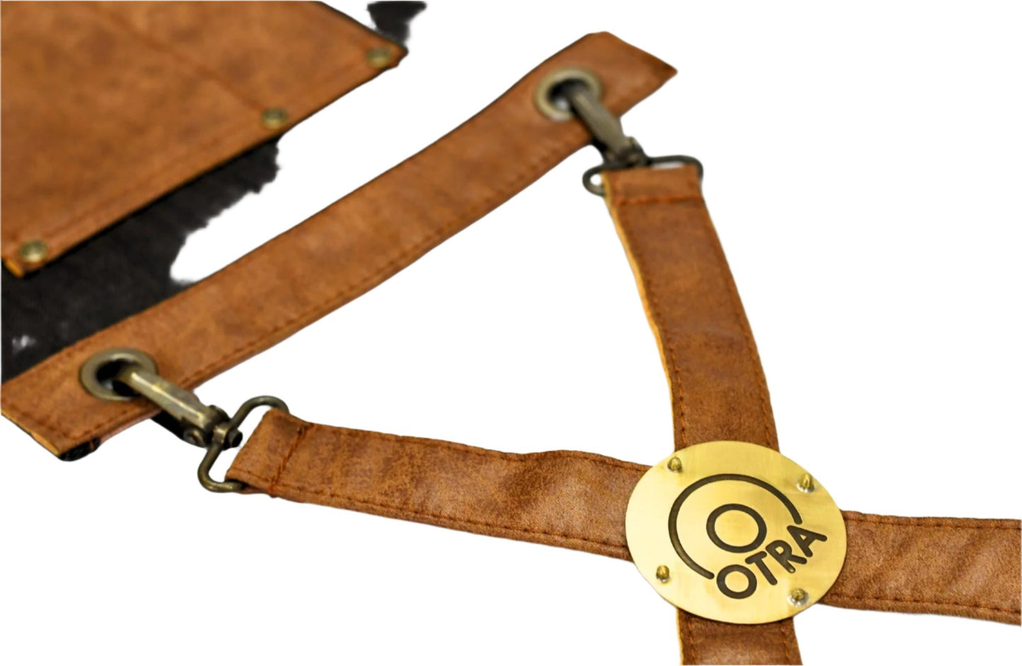 Black & Tampa Shade Neck Apron Detail